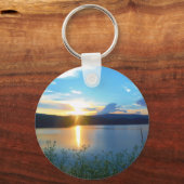 湖に沈む青い夕日 キーホルダー (正面)
