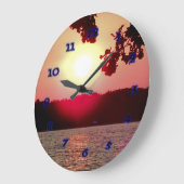 湖に沈む ラージ壁時計 (傾斜)