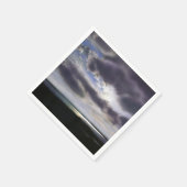 湖に浮かぶロマンチックな夕日 スタンダードカクテルナプキン (角)