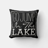 湖に飛び込む クッション (正面)