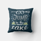 湖に飛び込む クッション (裏面)