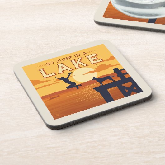 湖に飛び込む コースター (左側)