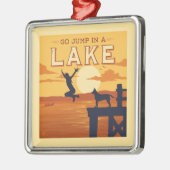 湖に飛び込む メタルオーナメント (左)