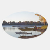 湖のそばの水上飛行機 楕円形シール (正面)