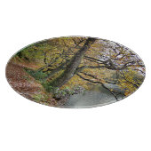 湖のそばの秋 カッティングボード (角)