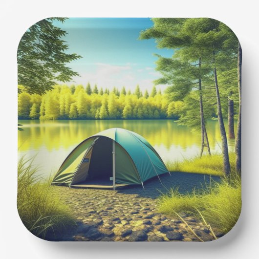湖のそばの美しい森の中のテント ペーパープレート (正面)