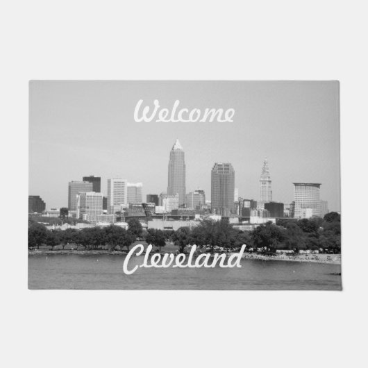 湖のスカイラインクリーブランド ドアマット (正面)