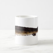 湖のチョウザメ- Acipenserのfulvescens コーヒーマグカップ (中央)