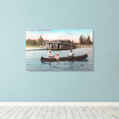 湖のハウスボートの景色 キャンバスプリント (インサイチュ (ウッドフロア))