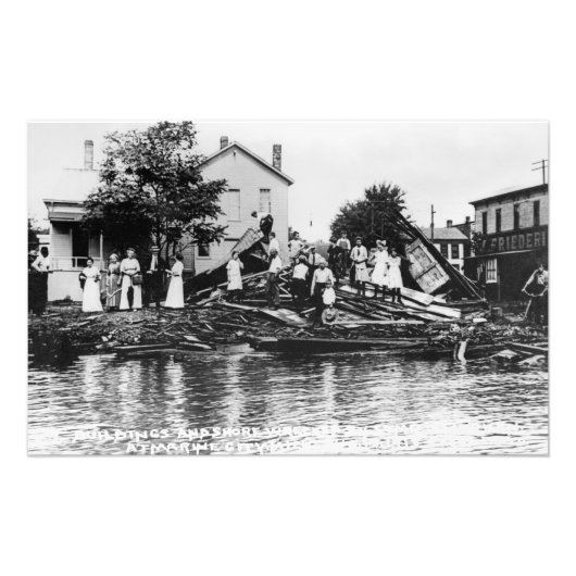 湖のヒラヒラ素晴らしのアティコカンによる難破船 フォトプリント            (正面)