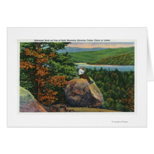 湖のフルトンチェーンのバランスのとれたロックビュー (正面横)