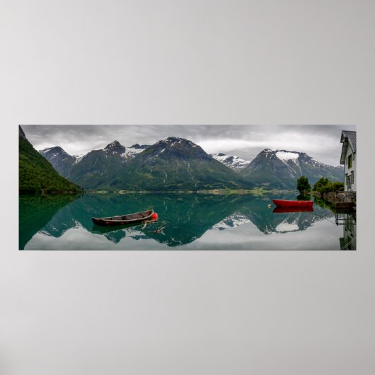 湖のポスターに反射する2つのボート ポスター (正面)