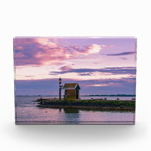 湖の上のピンクの夕日 フォトブロック (正面)