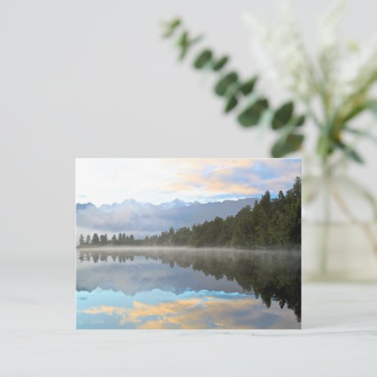 湖の反射 ポストカード (スタンド正面)