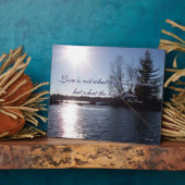 湖の向こう フォトプラーク (側面)