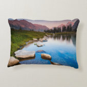 湖の孤独 アクセントクッション (裏面)