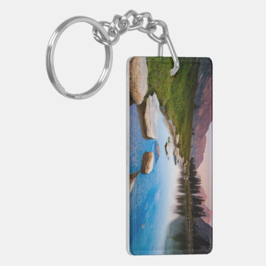 湖の孤独 キーホルダー (正面左)