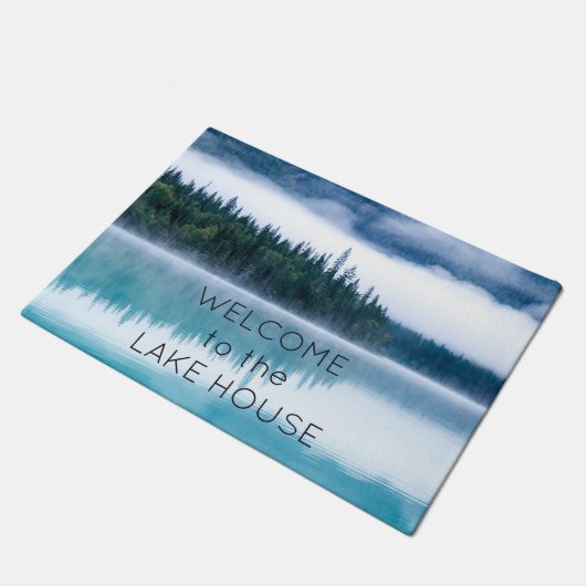 湖の家の反射の自然の写真への歓迎 ドアマット (アングル)
