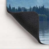 湖の山の風景 マウスパッド (コーナー)