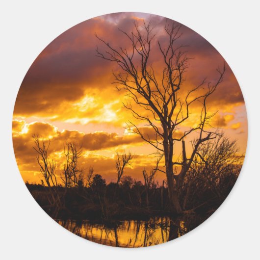湖の広い所に夕日 ラウンドシール (正面)