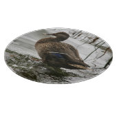 湖の暗闇に灰色のアヒル カッティングボード (角)