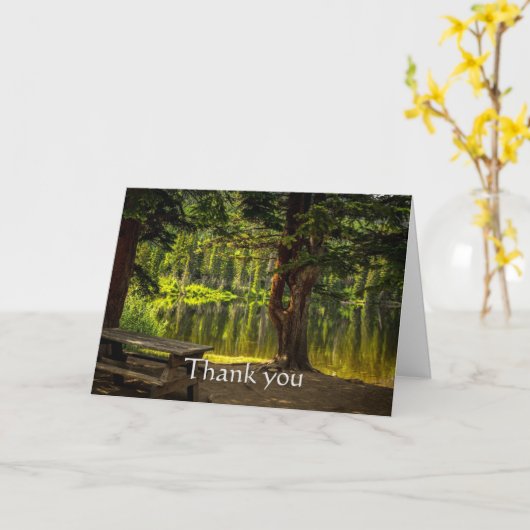 湖の木々の素晴らし荒野公園ありがとう カード (黄色い花)