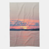 湖の朱色の日没 キッチンタオル (縦)