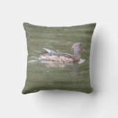 湖の枕の上で鴨 クッション (裏面)