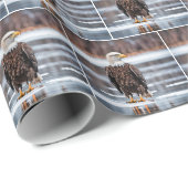 湖の氷の上にハゲのワシ ラッピングペーパー (ロールコーナー)