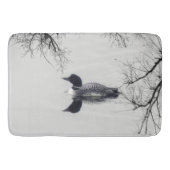 湖の浴室のマットの白黒水潜り鳥 バスマット (正面)