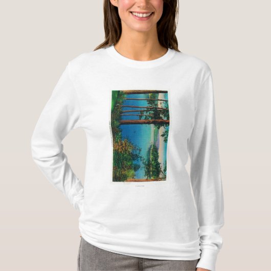 湖の矢じりのViewLakeの矢じり、カリフォルニア Tシャツ (正面)