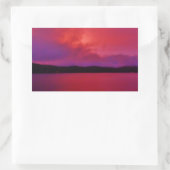 湖の矢印にホットピンクパープルサンセット 長方形シール (バッグ)