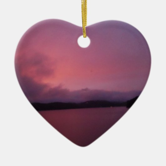 湖の矢印に紫の夕日 セラミックオーナメント (正面)