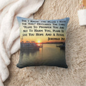 湖の穏やかな夕日 クッション (ブランケット)