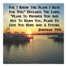 湖の穏やかな夕日