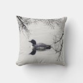 湖の装飾の枕の上の黒と白のルーン クッション (正面)