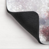 湖の近くの木の赤離れい雪 マウスパッド (コーナー)