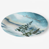 湖の近くの雪の松 ペーパープレート (アングル)