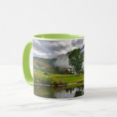湖の霧の少し家 マグカップ (正面左)