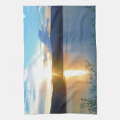湖の青い夕日 キッチンタオル (縦)