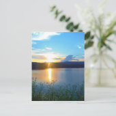 湖の青い夕日 ポストカード (スタンド正面)