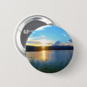 湖の青い夕日 缶バッジ (正面&裏面)