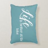 湖の青と白の休暇で人生が良い アクセントクッション (正面(垂直))