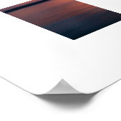 湖の風景の上にオレンジと紫の夕日の写真 ポスター (角)