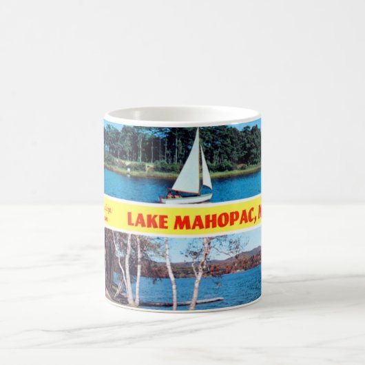 湖のMahopacのマグからの挨拶 コーヒーマグカップ (中央)