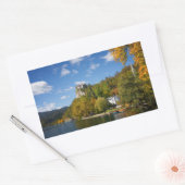 湖はスロベニアの秋色の木と出血しました 長方形シール (封筒)