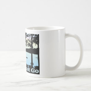 湖は呼んで、私は行かなければなりません コーヒーマグカップ