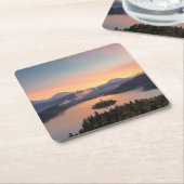 湖上の日の出はコースターを出血させました スクエアペーパーコースター (アングル)