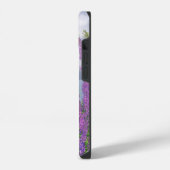 湖畔の可愛らしいルピナスの花 iPhoneケース (左側面)
