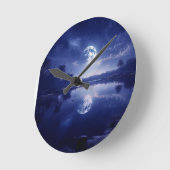 湖面に反射する月 ラウンド壁時計 (傾斜)